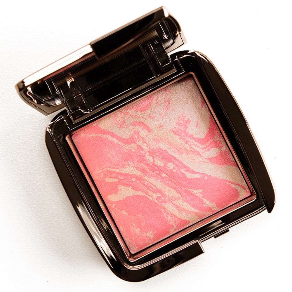 Hourglass Ambient Lighting Blush
